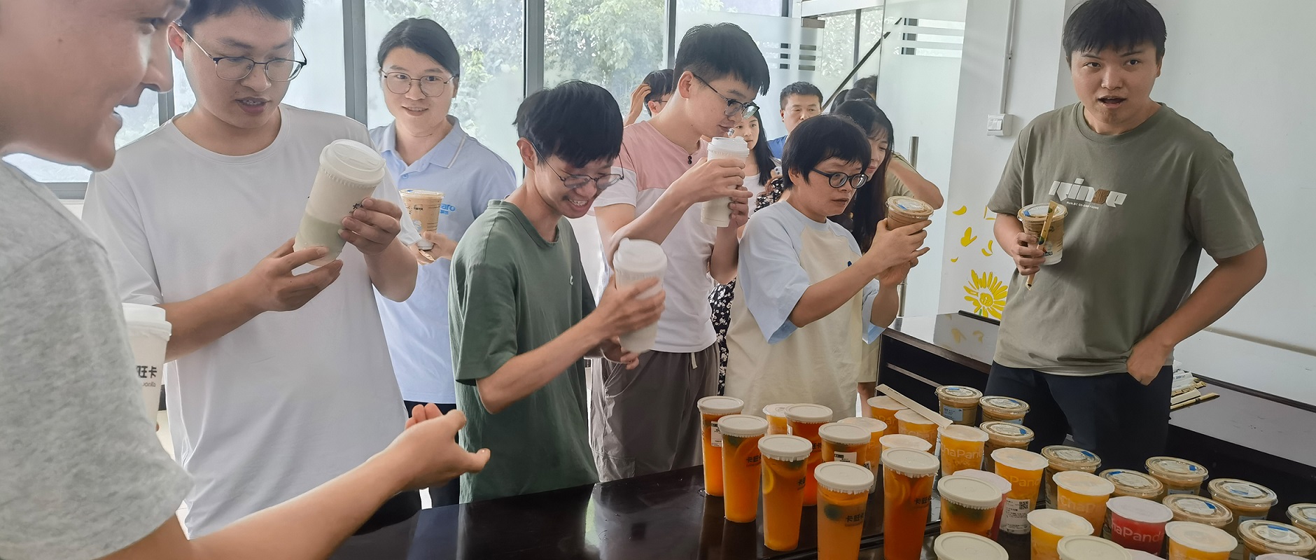 【企業(yè)文化】夏日送清涼，共筑溫馨企業(yè)文化家園